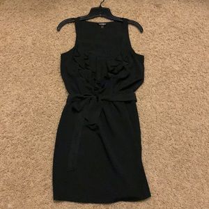 Black sleeveless Express Dress